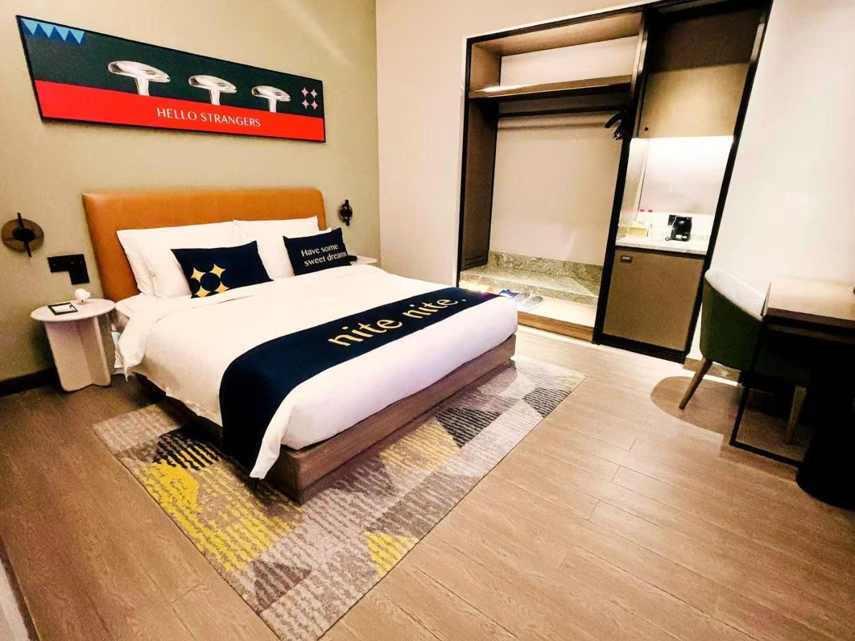 The Mustel Hotel Chongqing Hongyadong Eksteriør billede
